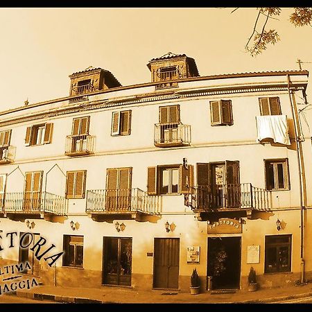 Ultima Spiaggia B&B Торино Екстериор снимка